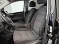 Daumennagel 7 - Volkswagen Touran Comfortline KINDERSITZ/PANO/APPLE/KAMERA