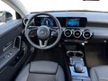 Daumennagel 11 - Mercedes-Benz CLA 180 NAVI/LED/SITZHZG/PARKASSIST/KAMERA/APPLE