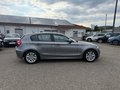Daumennagel 4 - BMW 118i *6-GANG*SCHIEBEDACH*SHZ*PDC*NAVI