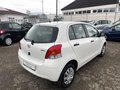 Daumennagel 5 - Toyota Yaris 1,0-l-VVT-i*5-TÜRIG*TÜV NEU*
