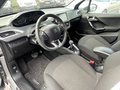 Daumennagel 9 - Peugeot 208 PureTechSIGNATURE AUT.*KLIMA*NAVI*CAMARA*SHZ