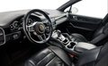 Daumennagel 8 - Porsche Cayenne E-Hybrid PANO SPORT-CHRONO KAMERA CARPLAY