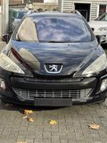 Daumennagel 5 - Peugeot 308 SW Family+ KLIMA+ TÜV NEU + E-FENSTER+ PDC+ SHZ pano