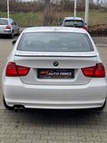 Daumennagel 19 - BMW 320i Sport Edition+ M LOOK+ TÜV NEU+ KLIMA+ NAVIGATION+ PDC+ SHZ+ TEMPO+ MULTI