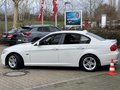 Daumennagel 3 - BMW 320i Sport Edition+ M LOOK+ TÜV NEU+ KLIMA+ NAVIGATION+ PDC+ SHZ+ TEMPO+ MULTI
