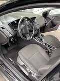 Daumennagel 11 - Ford Focus Turnier 1.0 EcoBoost Start-Stopp-System Trend+ KLIMA+ TÜV NEU+ PDC+ SHZ