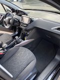 Daumennagel 13 - Peugeot 2008 Style 1.2 PureTech| KLIMA| PDC| KLIMA| TÜV NEU| E-FENSTER