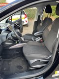 Daumennagel 14 - Peugeot 2008 Style 1.2 PureTech| KLIMA| PDC| KLIMA| TÜV NEU| E-FENSTER