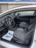 Daumennagel 10 - Peugeot 207 Urban Move+ KLIMA+ E-FENSTER+ PANO