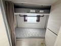 Daumennagel 36 - Chausson 720 Titanium Premium Pack + Arctic Hyd. Stützen 8 Fach Navi