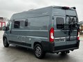 Daumennagel 5 - HYMER / ERIBA / HYMERCAR CrossOver Style Maxi 9G autom. Luftfederung Markise Softclose LED