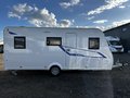 Daumennagel 6 - Caravelair Alba 496 Fam.2026 XL Freeze Pakete Cosy, Safety, Shower/ Heizung