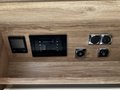 Daumennagel 21 - Eura Mobil Integra Line 695 LF Backofen Stützen Navi Kamera