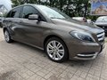 Daumennagel 35 - Mercedes-Benz B 180 *SPORT*STANDHEIZUNG*BI-XENON*AHK*
