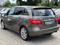 Daumennagel 9 - Mercedes-Benz B 180 *SPORT*STANDHEIZUNG*BI-XENON*AHK*