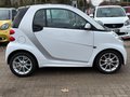 Daumennagel 37 - Smart ForTwo*PANORAMA*SITZHEIZUNG*SERVOLENKUNG*