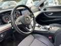 Daumennagel 27 - Mercedes-Benz E 300*AVANTGARDE*NAVI*KAMERA*COMAND*