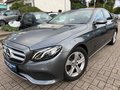 Daumennagel 42 - Mercedes-Benz E 300*AVANTGARDE*NAVI*KAMERA*COMAND*