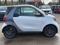 Daumennagel 26 - Smart ForTwo*CABRIO*BRABUS STYLE*KAMERA*LEDER*2.HAND*