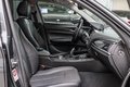 Daumennagel 18 - BMW 120i Aut./URBAN LINE/NAVI/SPORTLENKRAD/GLASDACH/