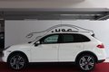 Daumennagel 2 - Porsche Cayenne S Hybrid Panorama LEDER*Scheckheft