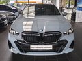 BMW 520i M Sport Pro Tou HUD/Pano/360°/21"/B&W - bilder 2