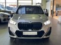 BMW X1 18i sDrive M Sport Pro AHK/Pano/M-Sitze/360°/HUD/19" - bilder 2