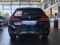 BMW 520i Tour.M Sport Pro AHK/HUD/Pano/360°/B&W - bilder 5