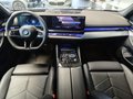 BMW 520i Tour.M Sport Pro AHK/HUD/Pano/360°/B&W - bilder 10