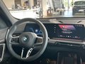 BMW X1 18i sDr.M Sport Pro AHK/Pano/Komf.Zg/360°/HUD/19" - bilder 3