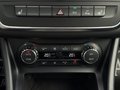 Daumennagel 17 - Mercedes-Benz A 180 Urban *1.HAND*WENIG KM*RCAM*XENON*LEDER*