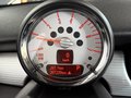 Daumennagel 20 - MINI Cooper D Clubman Aut. Pano Komfortzugang Navi