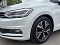 Daumennagel 25 - Volkswagen Touran Comf. 1,5 TSI 7 SITZE/AHK/RFK/ACC/NAVI