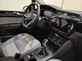 Daumennagel 9 - Volkswagen Touran Comfortline LED AHK STH Pano. Dach 7 Sitzer