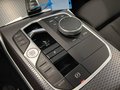 Daumennagel 16 - BMW 320 d xDrive M Sport LEDER/PANO/HuD/RFK/STHZ