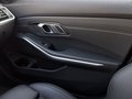 Daumennagel 32 - BMW 330 e xDrive AHK/RFK/NAVI/LEDER/LED