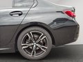 Daumennagel 36 - BMW 320 d xDrive M Sport LED/LEDER/STHZ/LANE/WIDE SCREEN