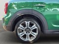 Daumennagel 12 - MINI COOPER_COUNTRYMAN NAVI/LED/LEDER/HUD/PANO/RFK/VIRTUAL COCKPIT