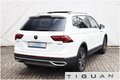 Daumennagel 8 - Volkswagen Tiguan Allspace 2.0 TDI Elegance 4Motion MATRIX
