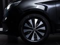 Daumennagel 6 - Mercedes-Benz V300d AVANTGARDE extralang RFK 8-SITZ