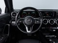 Daumennagel 8 - Mercedes-Benz A 180 d  LED VIRTUAL MBUX TEMP SHZ