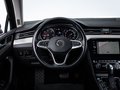 Daumennagel 8 - Volkswagen Passat 2.0 TDI Elegance ACC MATRIX AHK RFK
