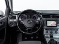 Daumennagel 8 - Volkswagen Golf VII 1.6 TDI Trendline NAVI TEMP SHZ PDC
