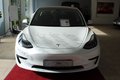 Daumennagel 10 - Tesla Model 3 Basis RWD