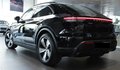 Daumennagel 8 - Porsche Macan Electric 4