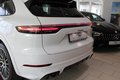 Thumbnail 4 - Porsche Cayenne E-Hybrid Platinum Edition
