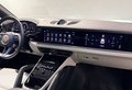 Daumennagel 13 - Porsche Cayenne E-Hybrid PASSENGER DISPLAY