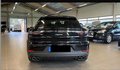Daumennagel 2 - Porsche Cayenne Coupe E-Hybrid