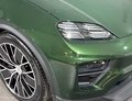 Daumennagel 7 - Porsche Macan Electric 4