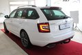 Thumbnail 2 - Skoda Octavia Combi 2.0 TSI DSG RS SCHECKHEFT AHK ACC KAMERA AMBIENTENB
